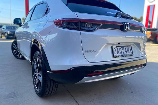 2023 Honda HR-V e:HEV L