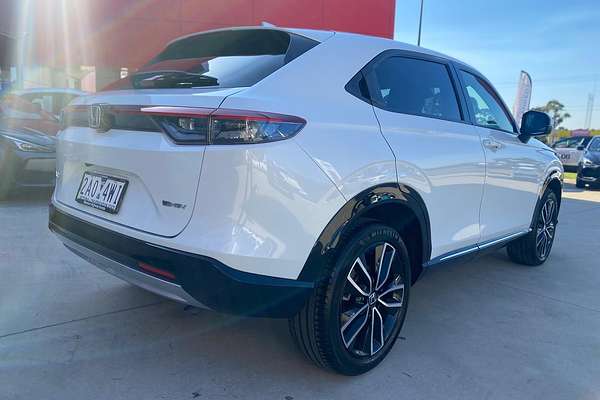 2023 Honda HR-V e:HEV L