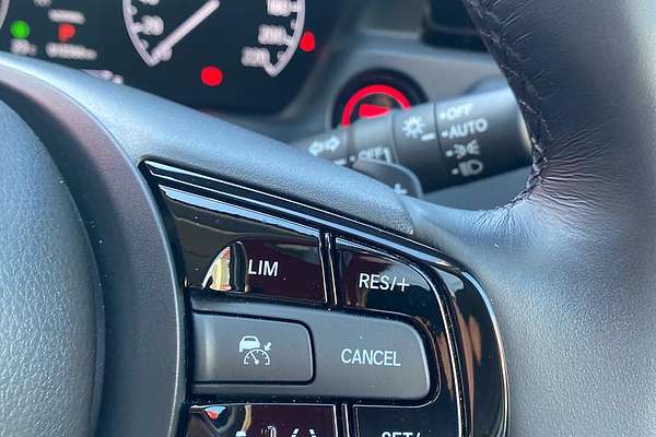 2023 Honda HR-V e:HEV L