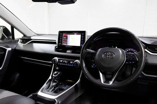 2020 Toyota RAV4 GXL MXAA52R