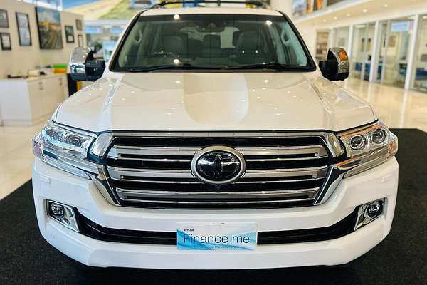 2020 Toyota Landcruiser Sahara VDJ200R