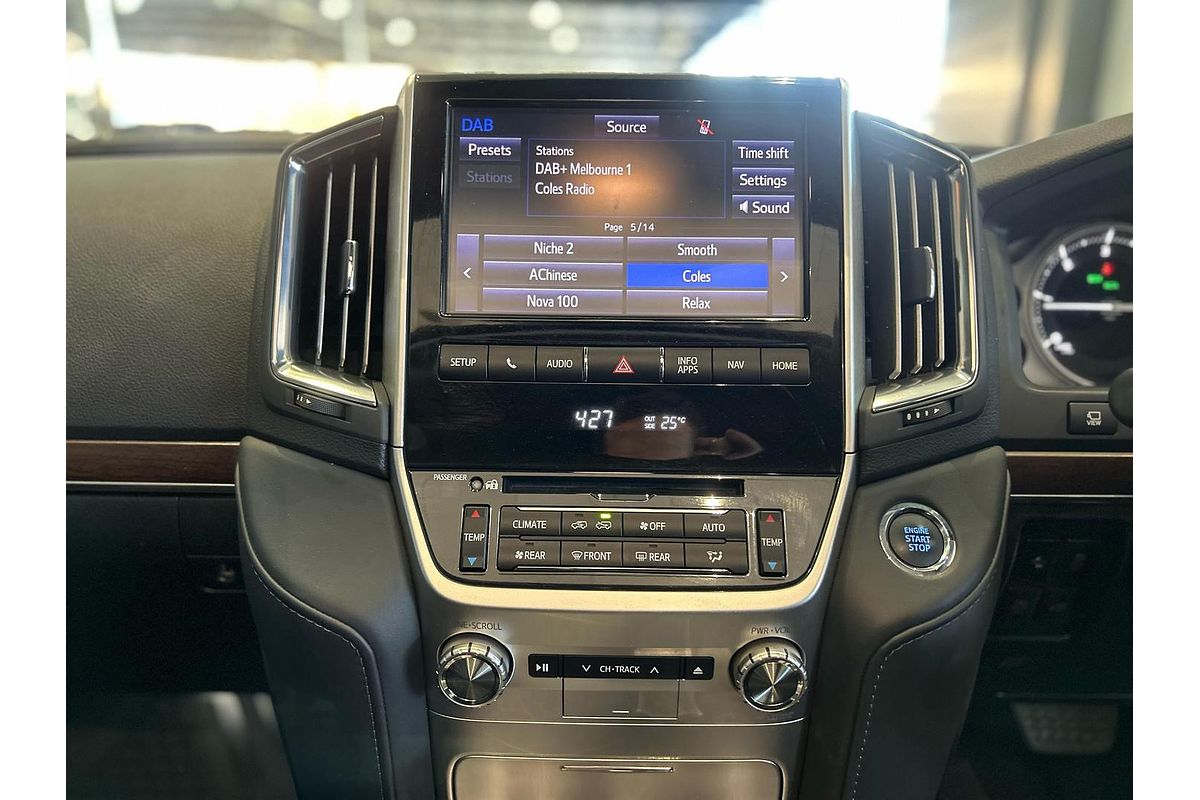 2020 Toyota Landcruiser Sahara VDJ200R