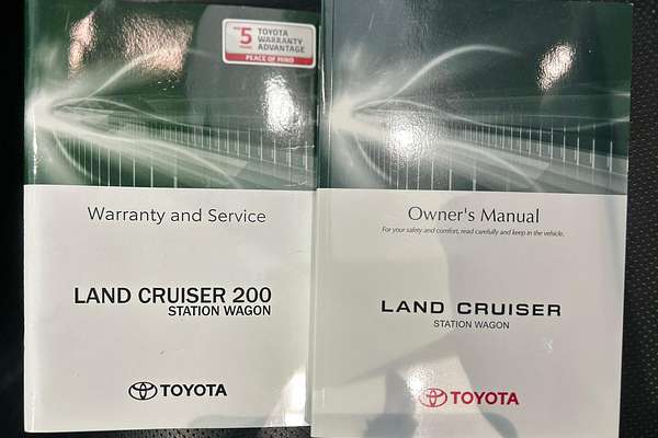 2020 Toyota Landcruiser Sahara VDJ200R