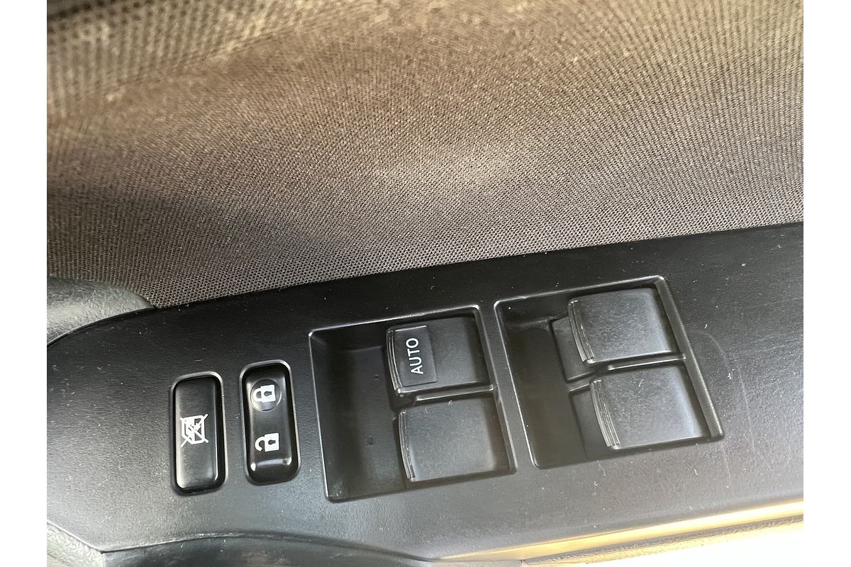 2013 Toyota Corolla Ascent ZRE182R