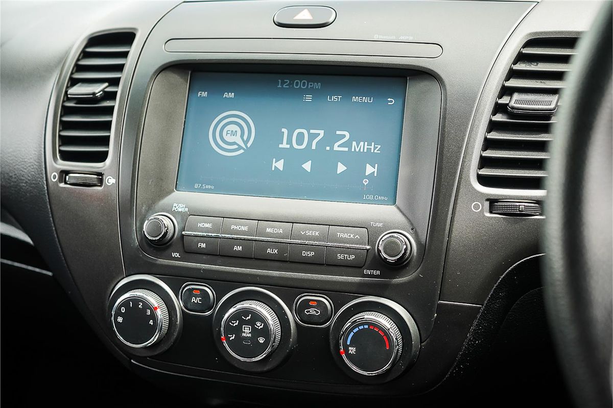 2017 Kia Cerato S YD