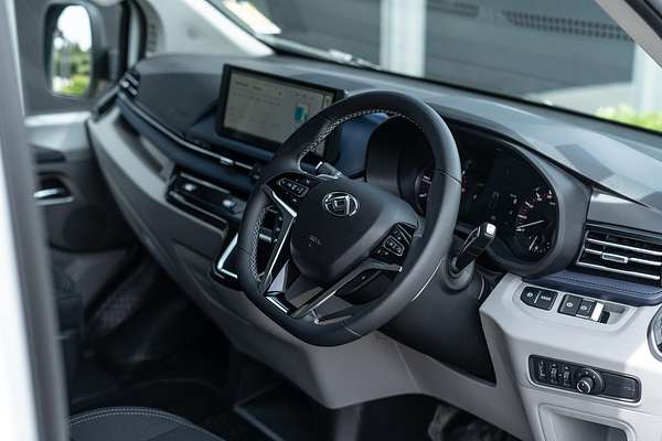 2025 LDV Deliver 7 LWB