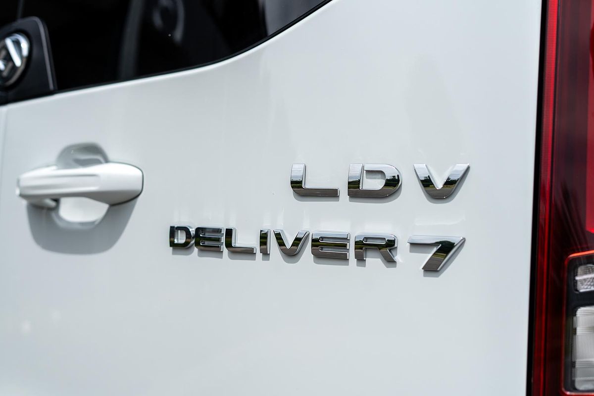 2025 LDV Deliver 7 LWB