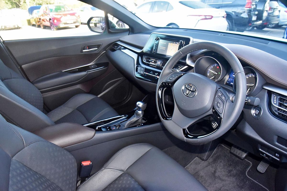 2017 Toyota C-HR Koba NGX50R