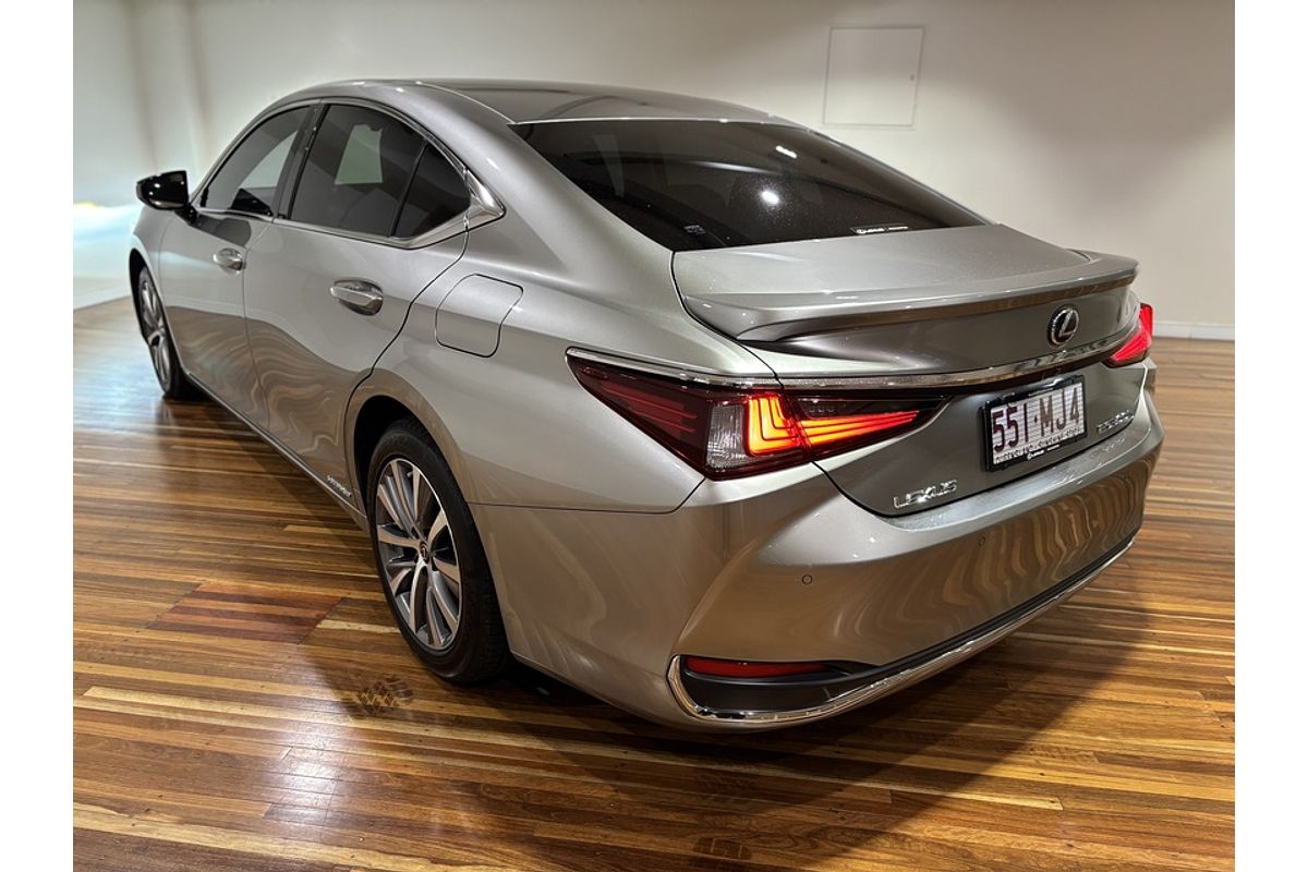 2021 Lexus ES ES300h Luxury AXZH10R