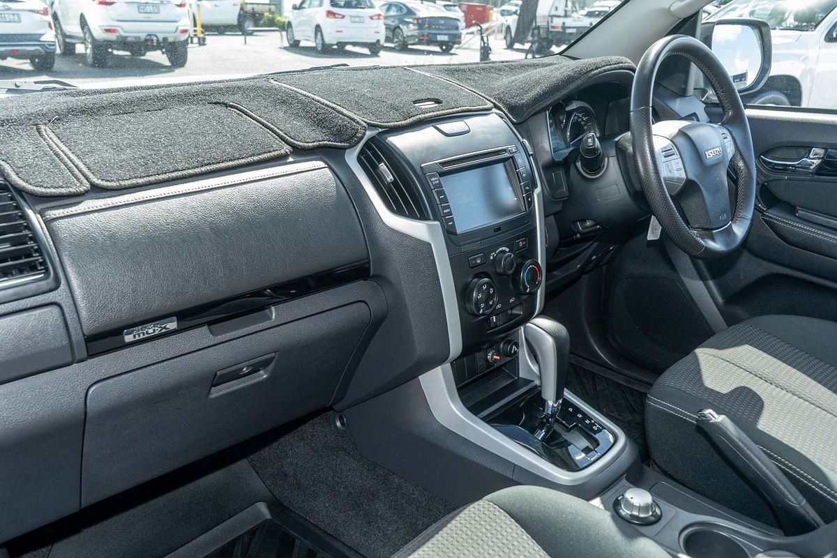 2019 Isuzu MU-X LS-M