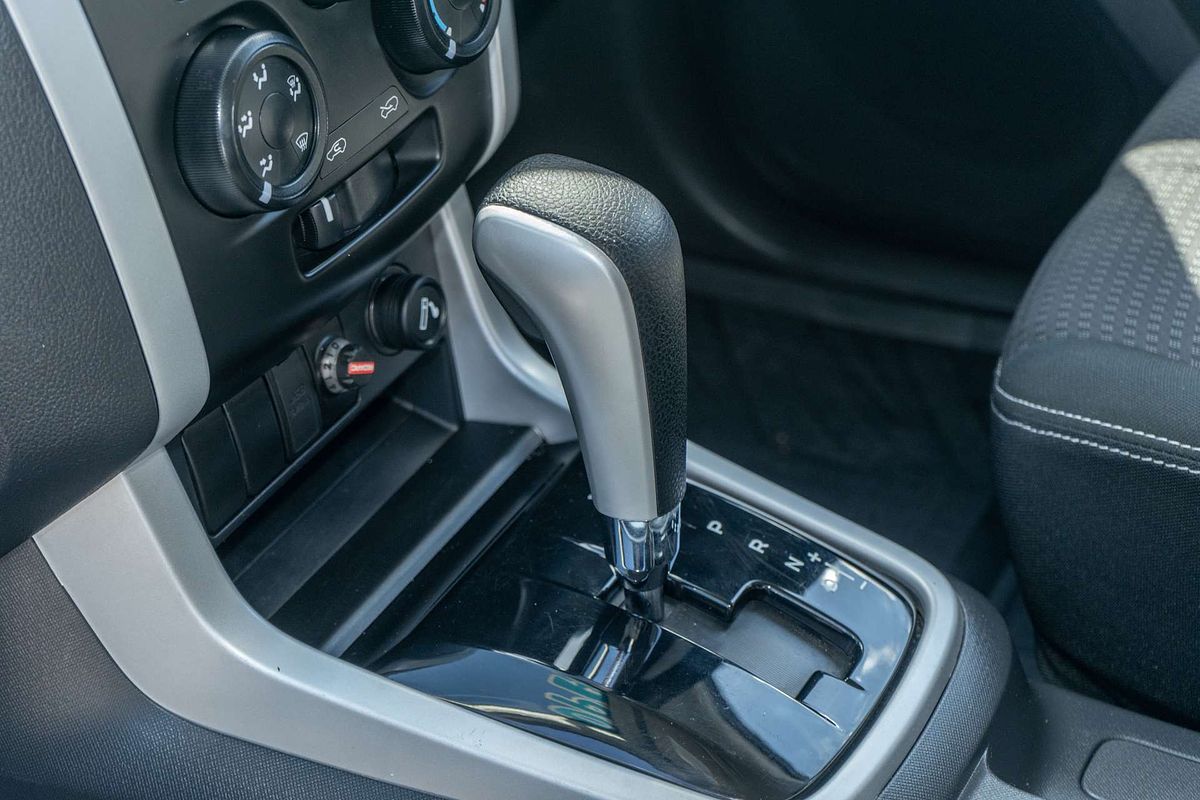 2019 Isuzu MU-X LS-M