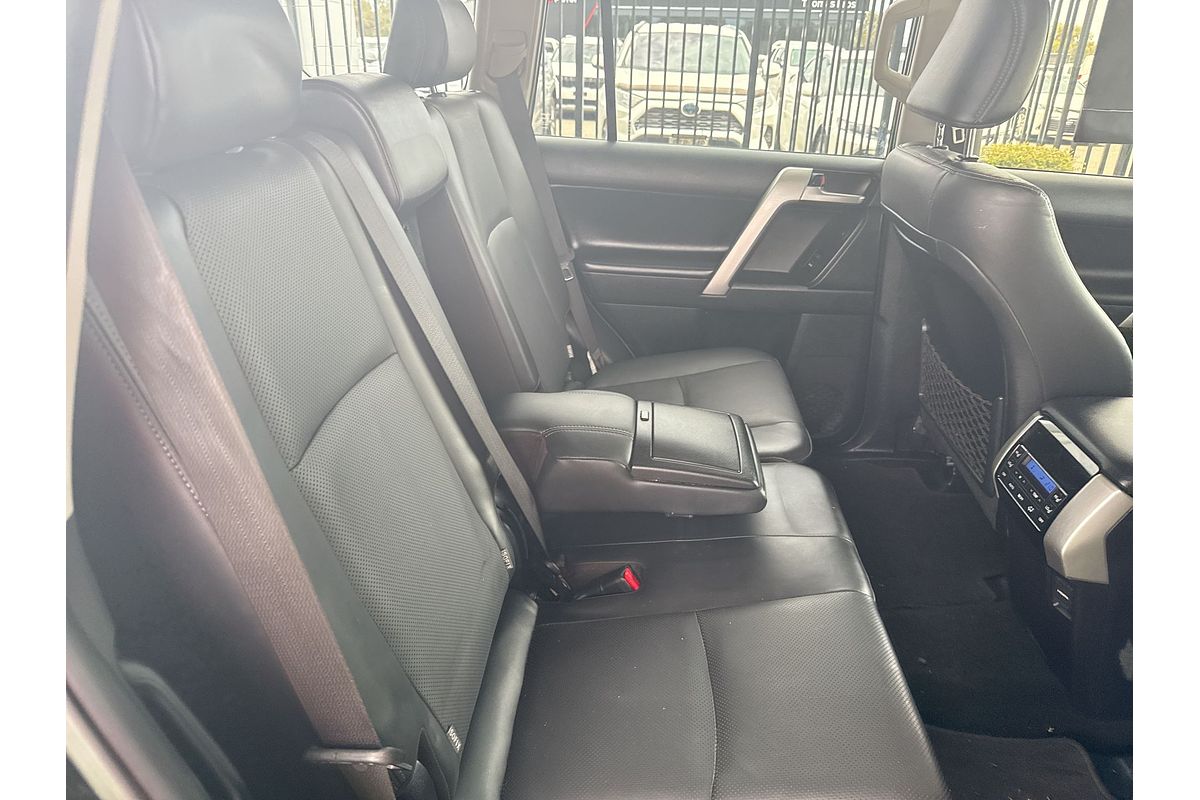 2020 Toyota Landcruiser Prado Kakadu GDJ150R