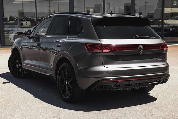 2025 Volkswagen Touareg R RC