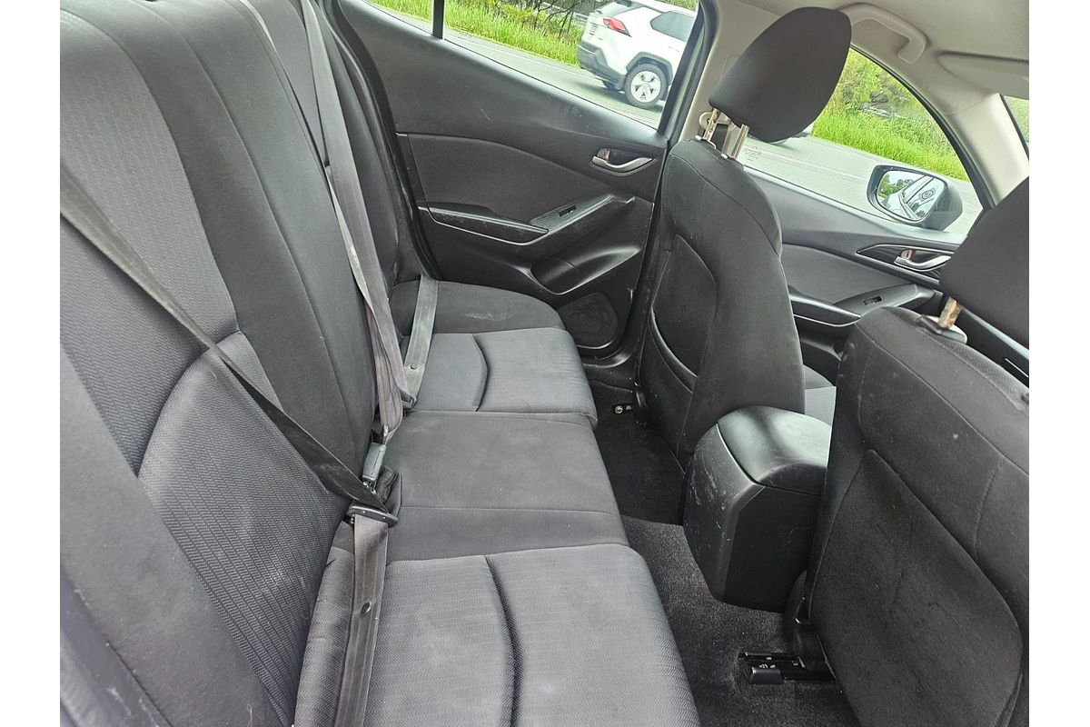 2014 Mazda 3 Neo BM5276