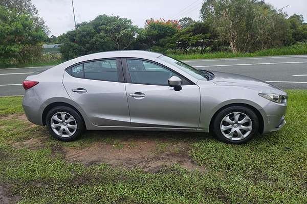 2014 Mazda 3 Neo BM5276