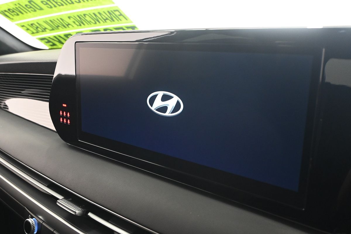 2024 Hyundai Palisade Calligraphy Black Ink LX2.V4
