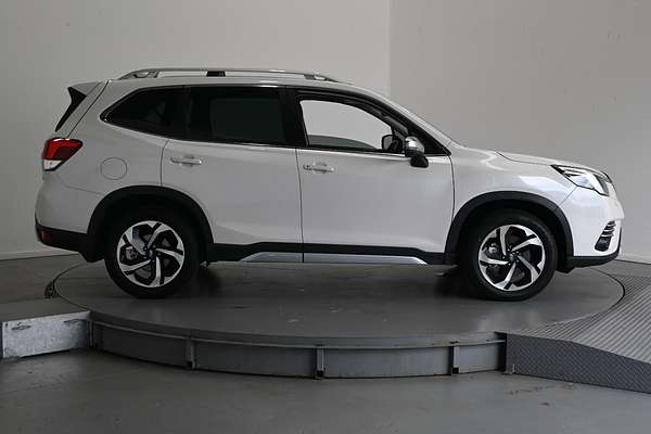 2023 Subaru Forester 2.5i-S 50 Years Edition S5