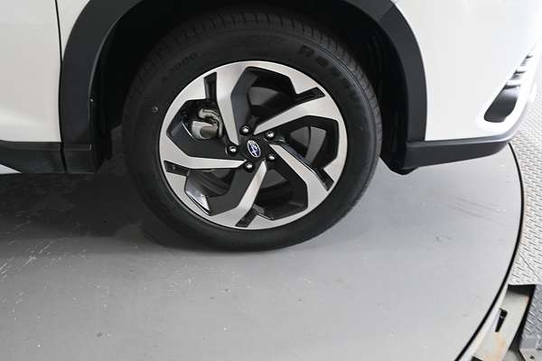2023 Subaru Forester 2.5i-S 50 Years Edition S5