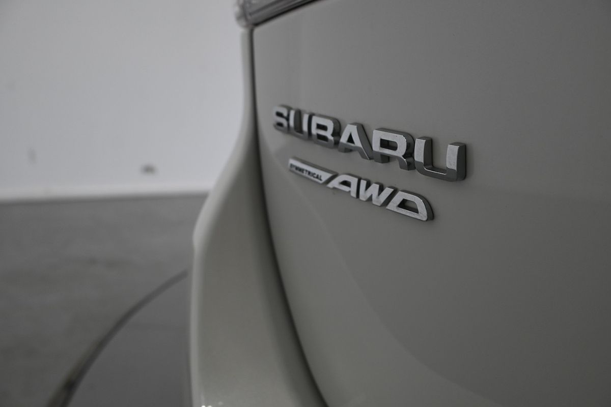 2023 Subaru Forester 2.5i-S 50 Years Edition S5