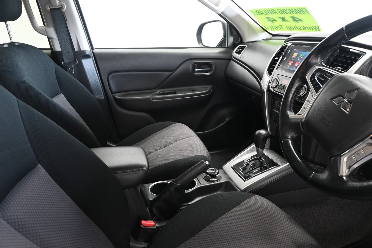 2021 Mitsubishi Triton GLX-R MR 4X4
