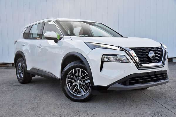 2024 Nissan X-TRAIL ST T33
