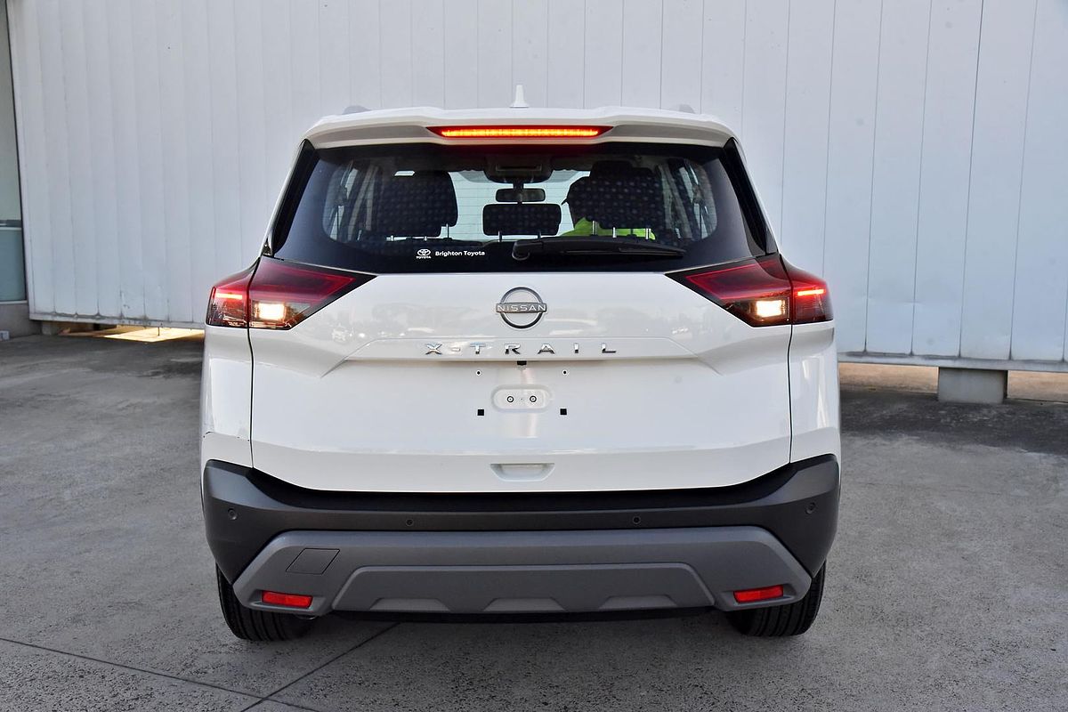 2024 Nissan X-TRAIL ST T33