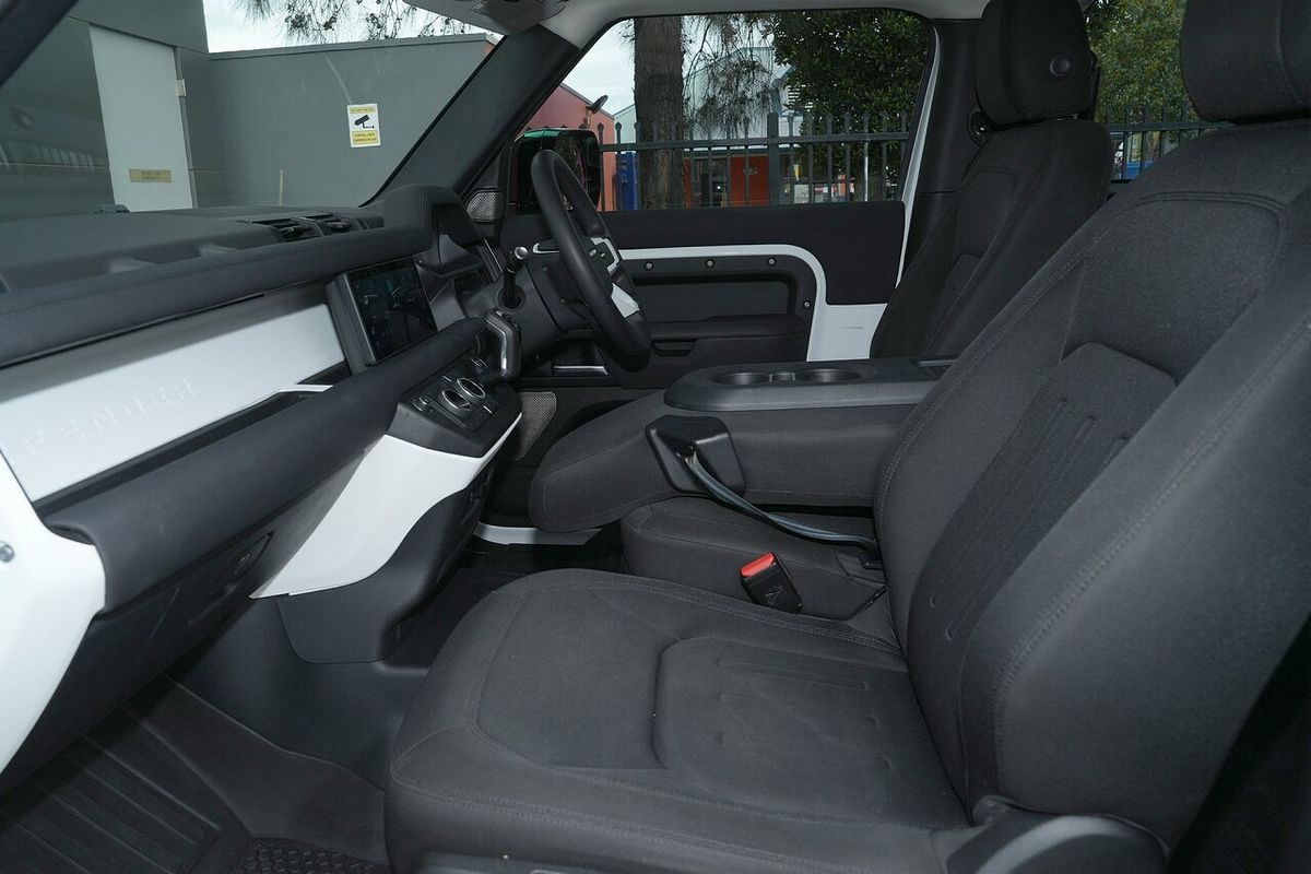 2021 Land Rover Defender 90 P300 S L663