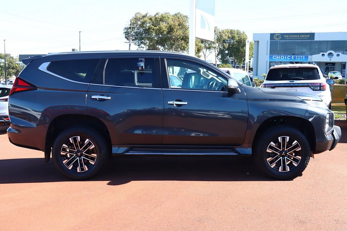 2022 Mitsubishi Pajero Sport Exceed QF