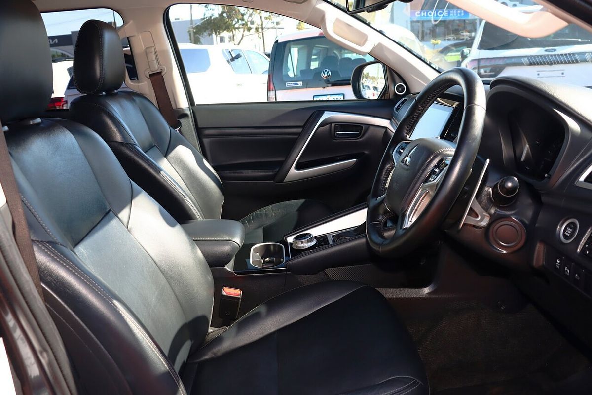 2022 Mitsubishi Pajero Sport Exceed QF