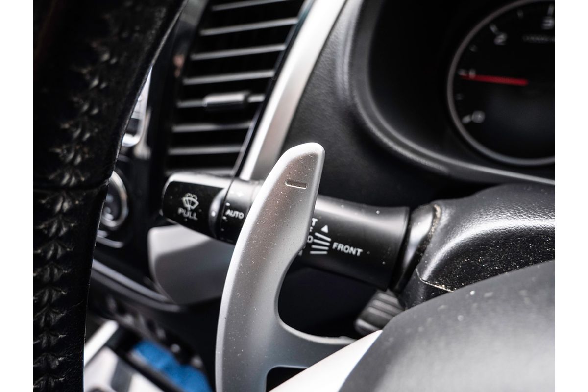 2015 Mitsubishi Triton Exceed MQ 4X4