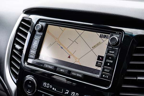2015 Mitsubishi Triton Exceed MQ 4X4