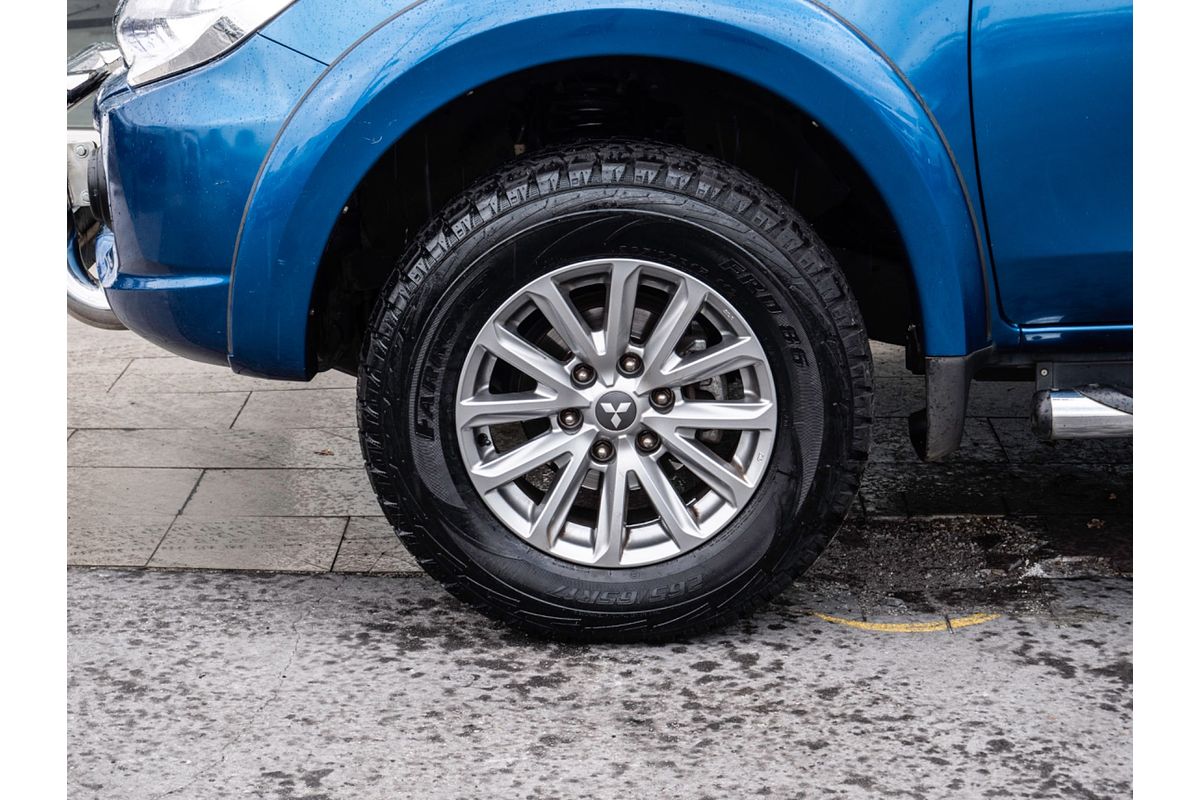 2015 Mitsubishi Triton Exceed MQ 4X4