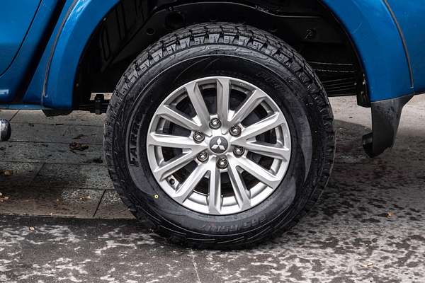 2015 Mitsubishi Triton Exceed MQ 4X4