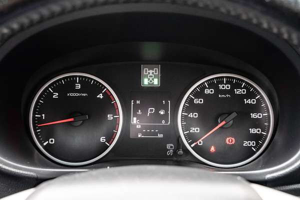 2015 Mitsubishi Triton Exceed MQ 4X4