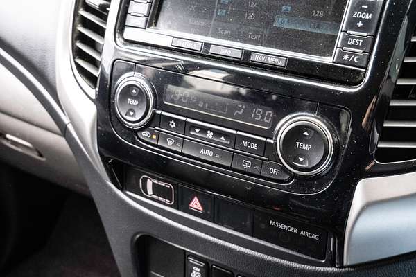 2015 Mitsubishi Triton Exceed MQ 4X4