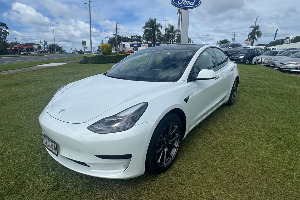 2021 Tesla Model 3 Standard Range Plus