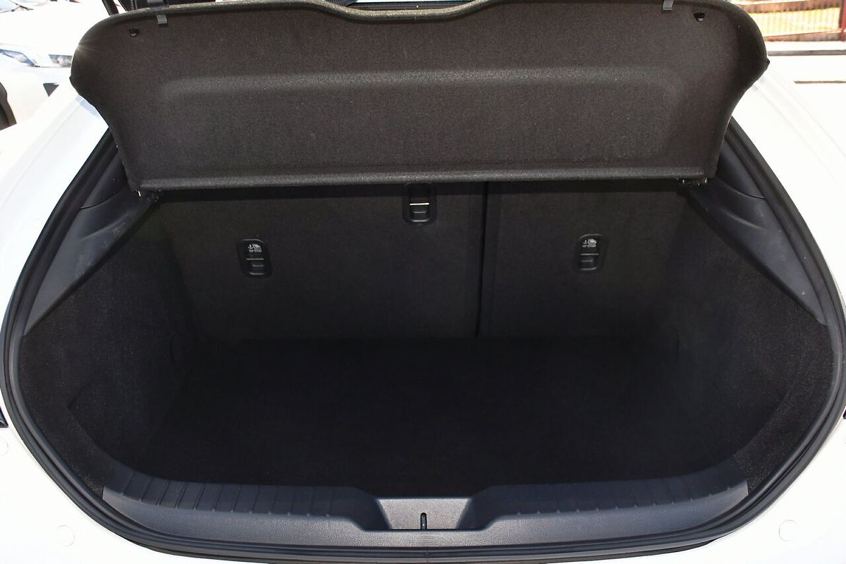 2023 Mazda 3 G20 Evolve BP Series