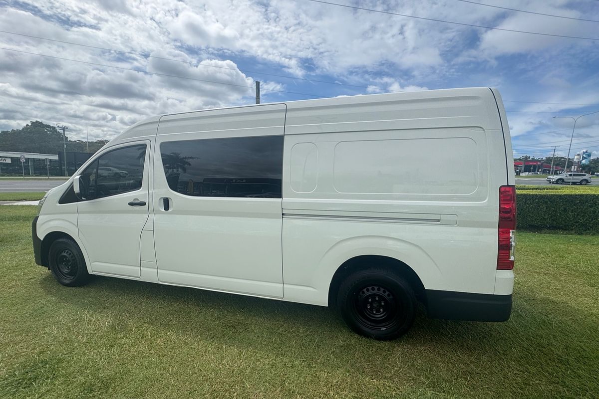 2023 Toyota Hiace GDH320R