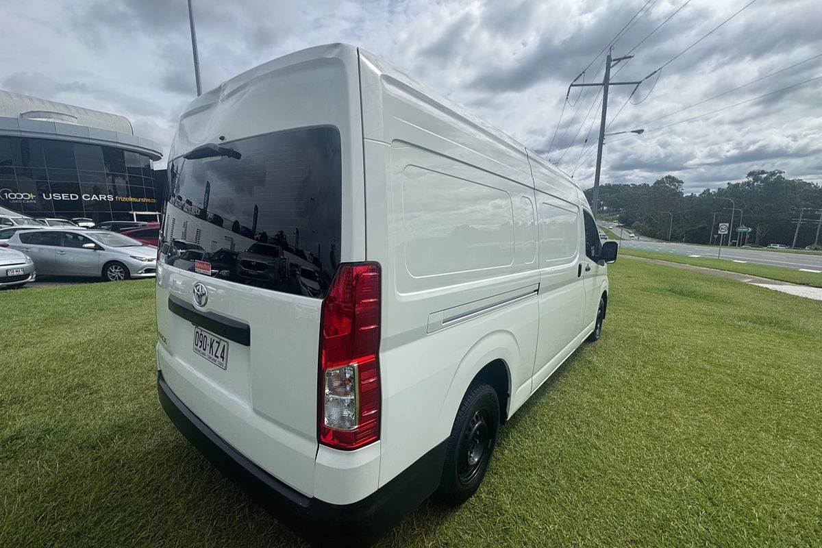 2023 Toyota Hiace GDH320R