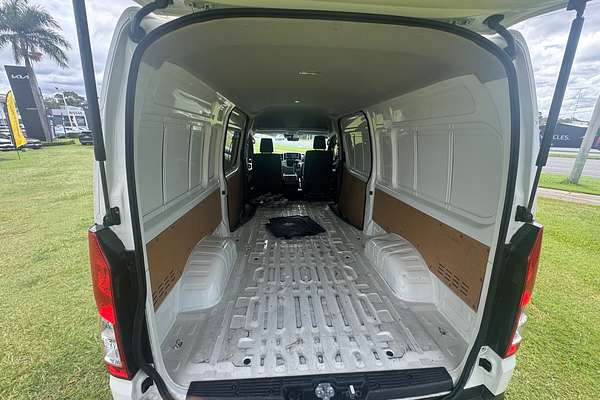 2023 Toyota Hiace GDH320R