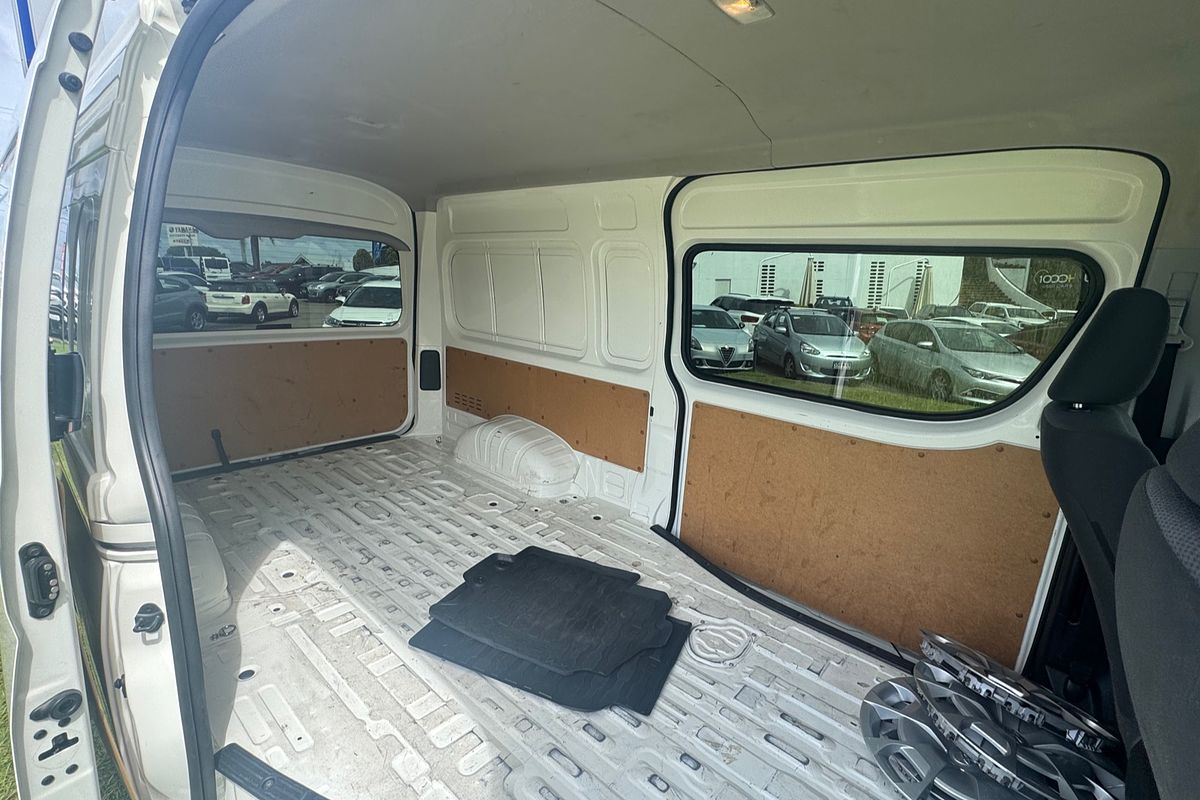 2023 Toyota Hiace GDH320R