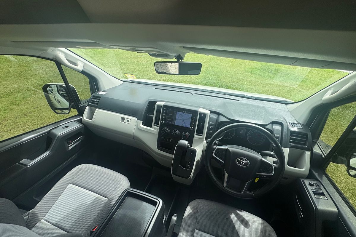 2023 Toyota Hiace GDH320R