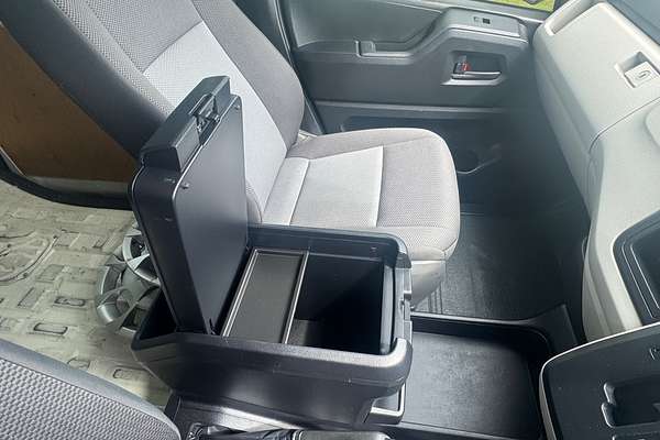 2023 Toyota Hiace GDH320R