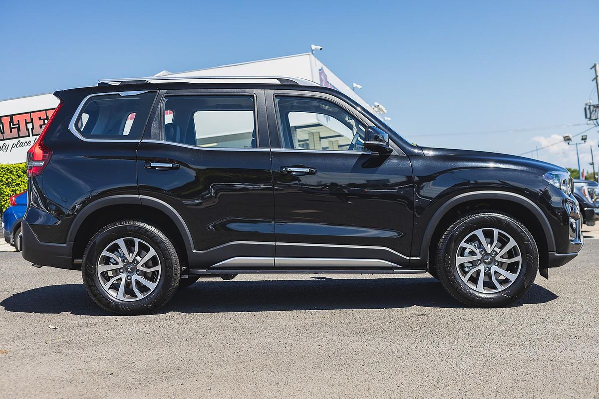 2024 Mahindra Scorpio Z8L