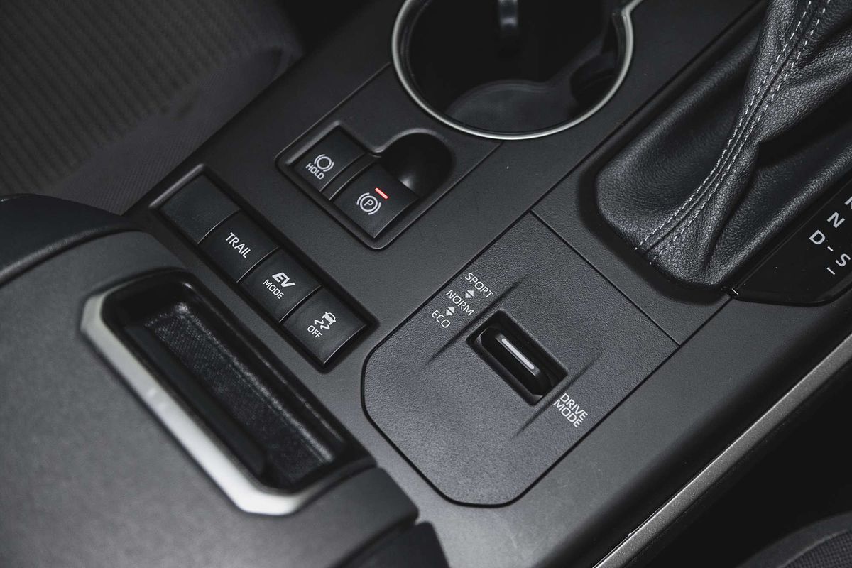 2022 Toyota Kluger GX AXUH78R