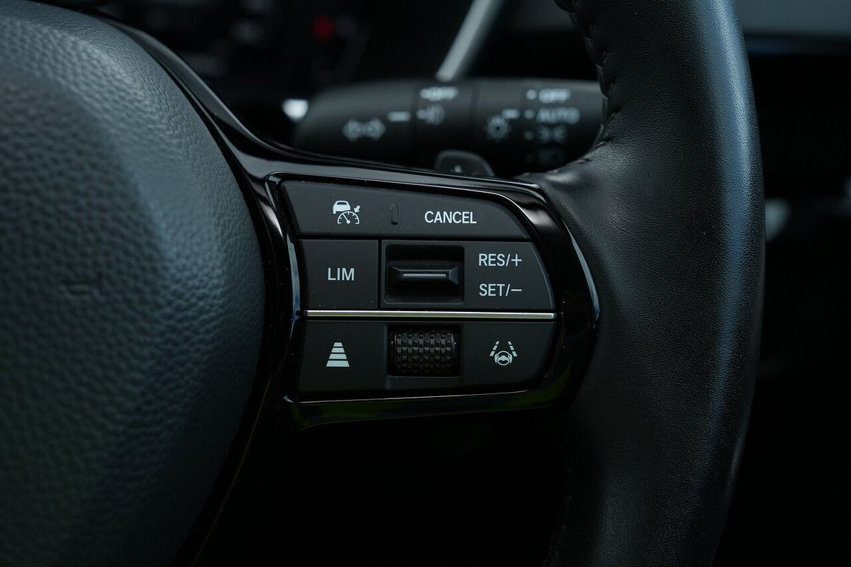 2023 Honda CR-V VTi LX RS
