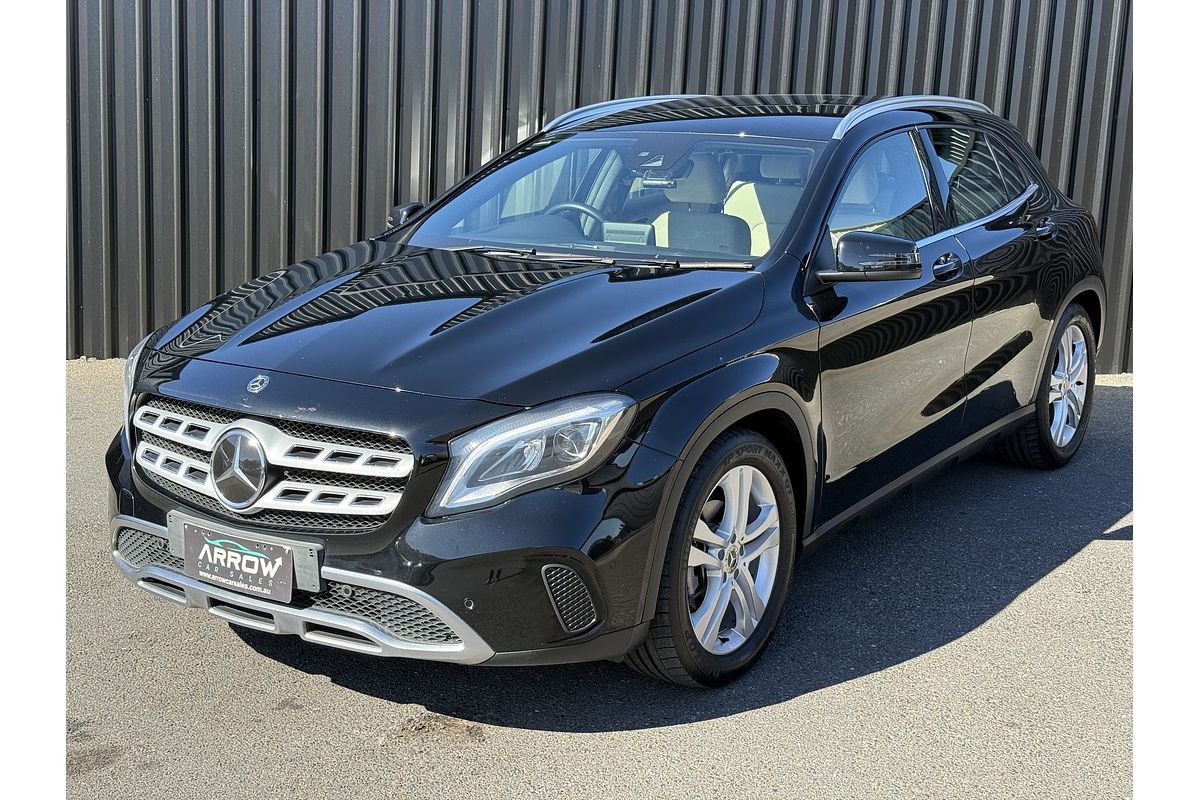 2017 Mercedes-Benz GLA-Class GLA220 d X156