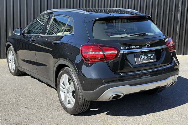 2017 Mercedes-Benz GLA-Class GLA220 d X156