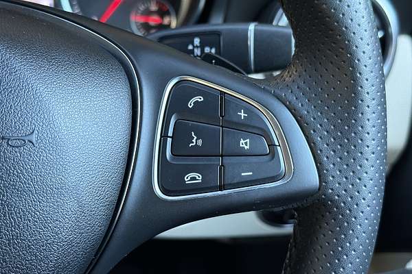 2017 Mercedes-Benz GLA-Class GLA220 d X156
