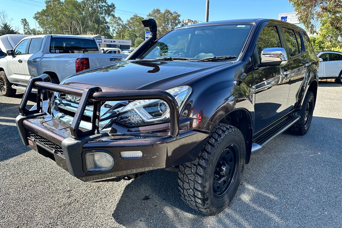 2018 Isuzu MU-X LS-T